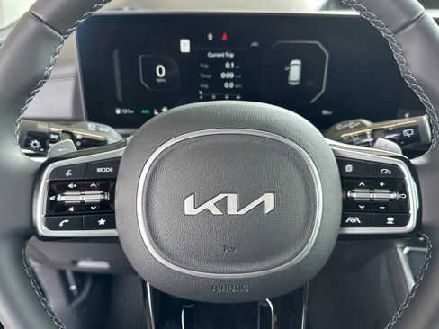 New 2026 Kia Carnival SX w/ SX Dark Edition Package FWD image 24