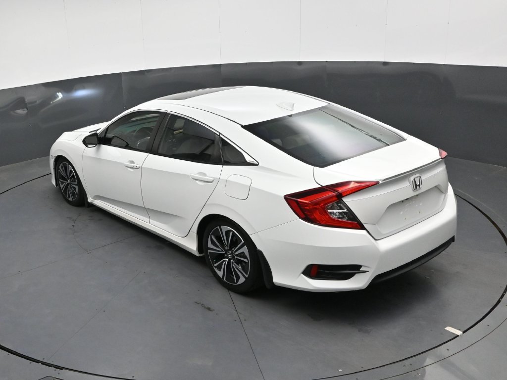 Certified 2018 Honda Civic EX-T image 24