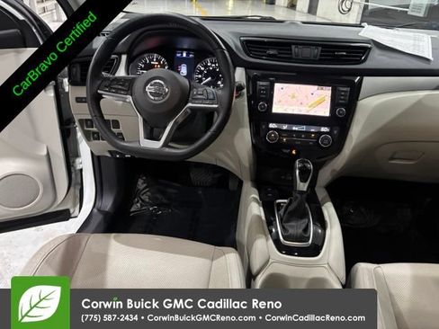 Used 2020 Nissan Rogue Sport SL FWD image 30