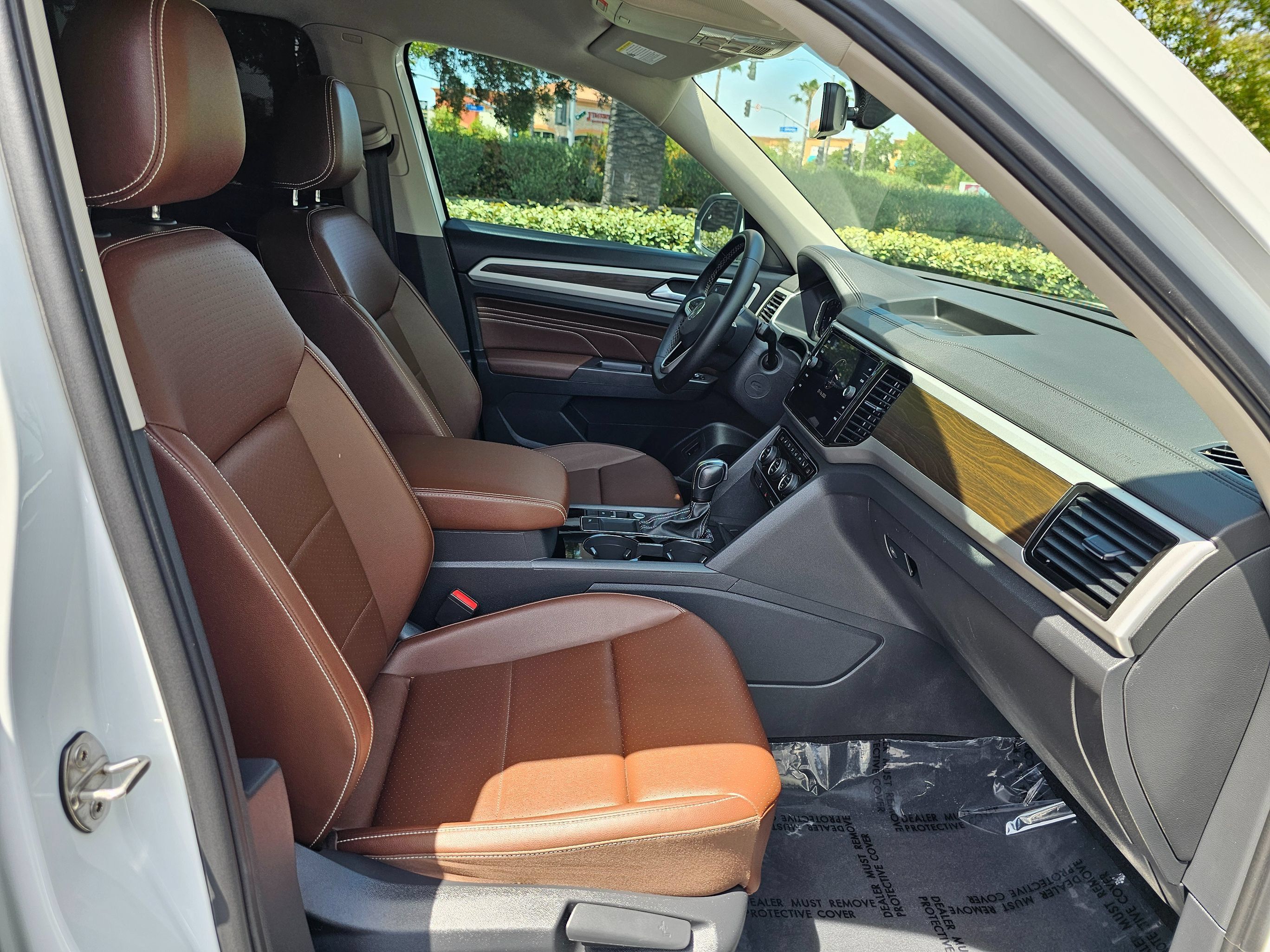 Used 2023 Volkswagen Atlas SE FWD image 32