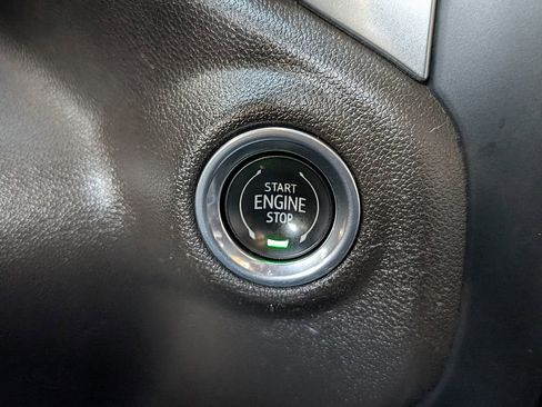 Used 2020 Chevrolet Silverado 1500 LT Trail Boss image 33