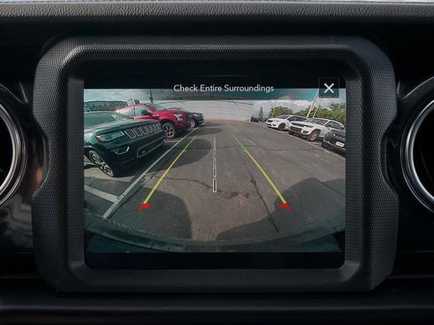 Used 2021 Jeep Wrangler Unlimited Sahara image 17