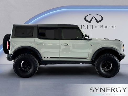 Used 2021 Ford Bronco First Edition AWD/4WD image 4
