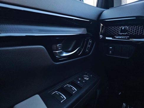 Used 2025 Honda CR-V EX-L image 30