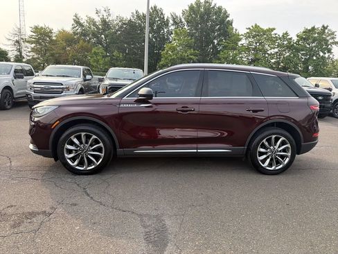 Used 2021 Lincoln Corsair AWD w/ Premium Package image 4