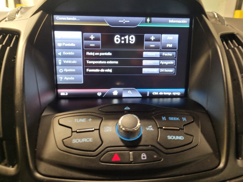 Used 2015 Ford Escape SE w/ Equipment Group 201A AWD/4WD image 25