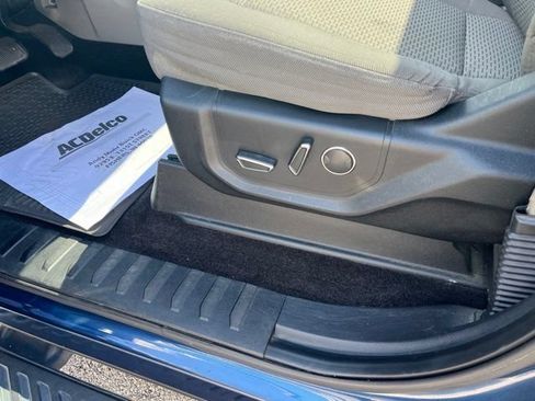 Used 2016 Ford F150 XLT w/ Equipment Group 302A Luxury AWD/4WD image 42