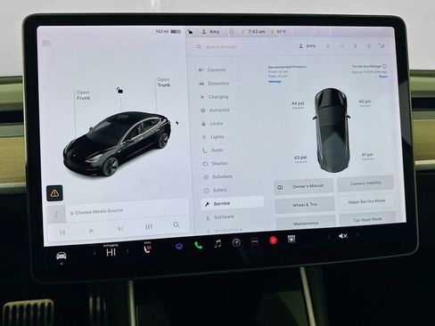 Used 2018 Tesla Model 3 Long Range image 40