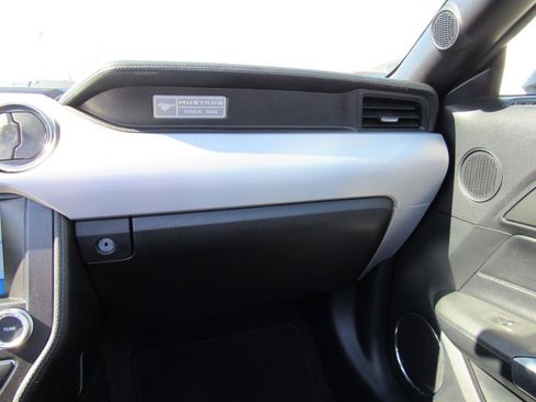 Used 2016 Ford Mustang Premium image 38