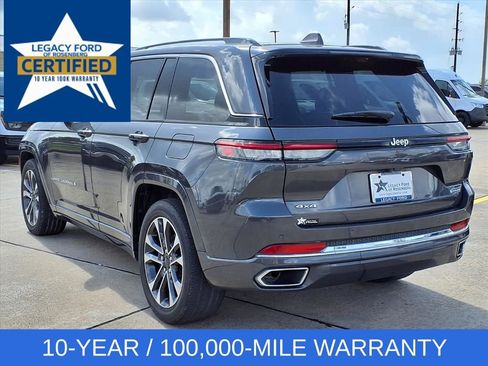 Used 2022 Jeep Grand Cherokee Overland w/ Luxury Tech Group IV AWD/4WD image 4
