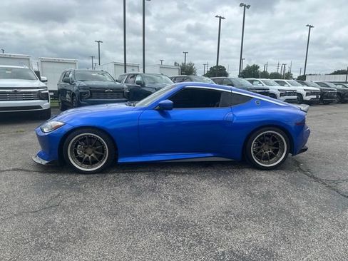Used 2025 Nissan Z Sport w/ Floor Mat Package RWD image 6
