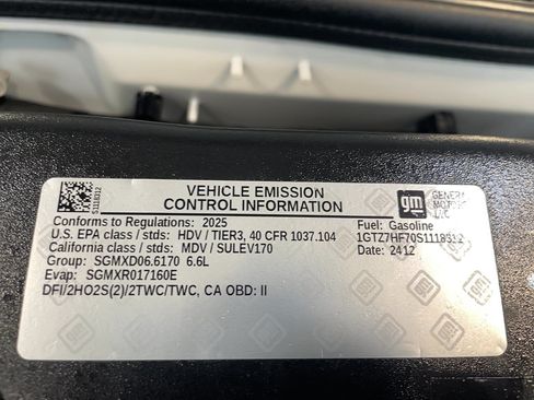Used 2025 GMC Savana 3500 Extended RWD image 20