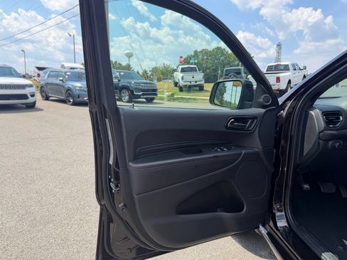Used 2024 Dodge Durango GT AWD/4WD image 13