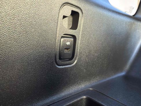 Used 2018 Chevrolet Traverse LS image 51