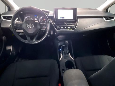 Used 2025 Toyota Corolla LE FWD image 16