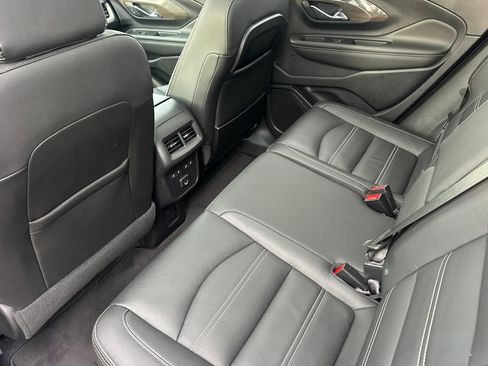 Used 2023 GMC Terrain Denali w/ Denali Premium Package image 14