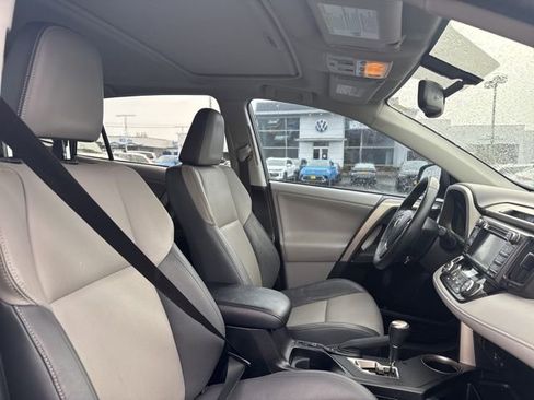 Used 2013 Toyota RAV4 Limited FWD image 13