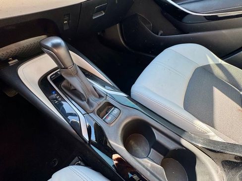 Used 2022 Toyota Corolla XSE image 19