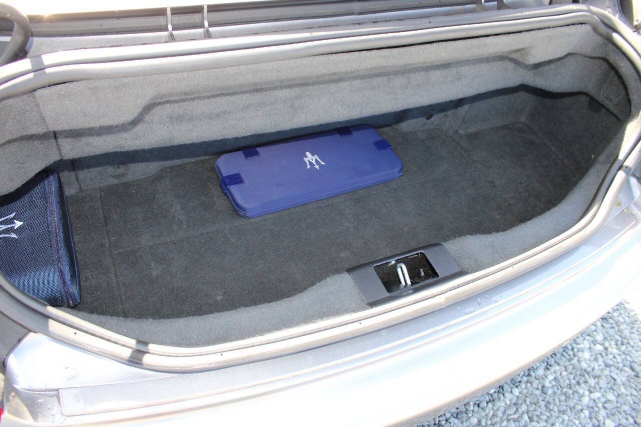 Used 2010 Maserati GranTurismo Convertible RWD image 28