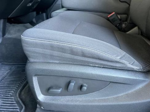 Used 2017 Chevrolet Silverado 1500 LT w/ LT Eassist Package RWD image 13