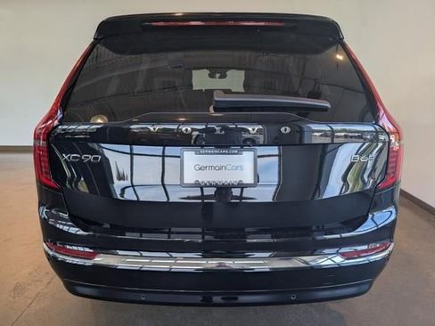 New 2026 Volvo XC90 B6 Ultra w/ Protection Package AWD/4WD image 4