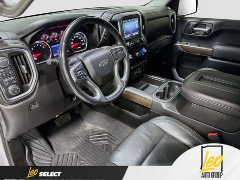 Used 2020 Chevrolet Silverado 1500 LT Trail Boss AWD/4WD image 12
