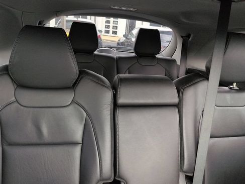 Used 2020 Acura MDX SH-AWD image 11