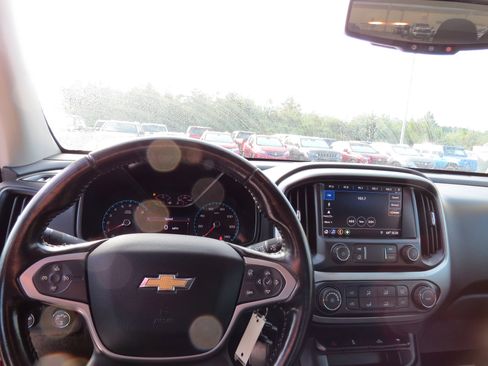 Used 2019 Chevrolet Colorado LT image 17