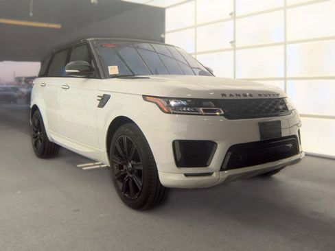 Used 2021 Land Rover Range Rover Sport HST AWD/4WD image 2