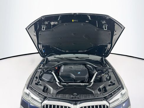 Used 2023 BMW 530i xDrive w/ M Sport Package AWD/4WD image 33