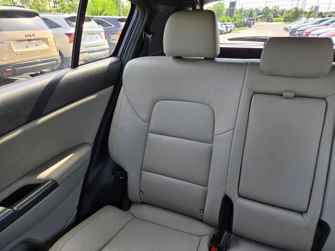 Used 2021 Kia Sportage S FWD image 12