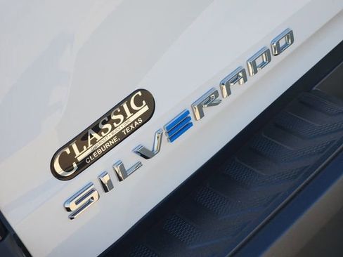 New 2026 Chevrolet Silverado EV LT AWD/4WD image 10