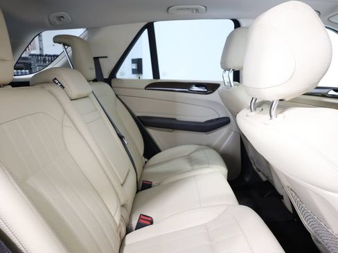 Used 2016 Mercedes-Benz GLE 350 4MATIC image 24