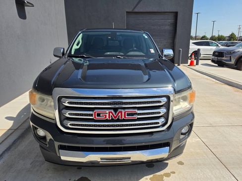 Used 2017 GMC Canyon SLT RWD image 2