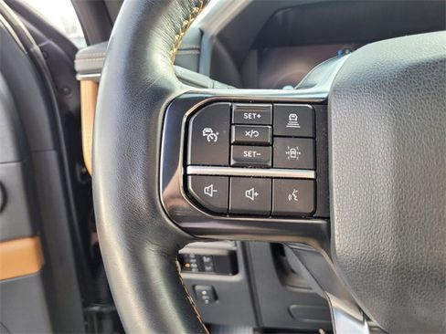 Used 2023 Ford Expedition Platinum image 24