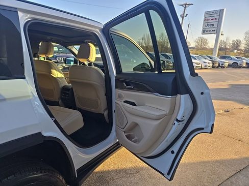 New 2026 Jeep Grand Cherokee Limited AWD/4WD image 84