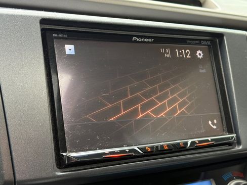 Used 2014 Toyota RAV4 XLE image 18