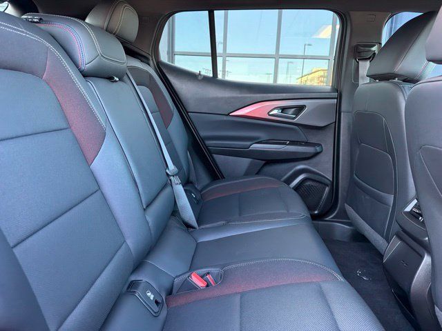 Used 2024 Chevrolet Equinox EV RS FWD image 15