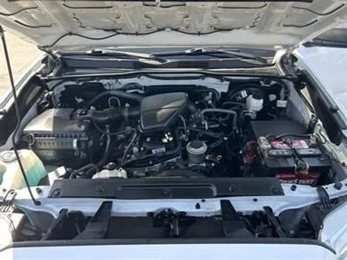 Used 2020 Toyota Tacoma SR image 18