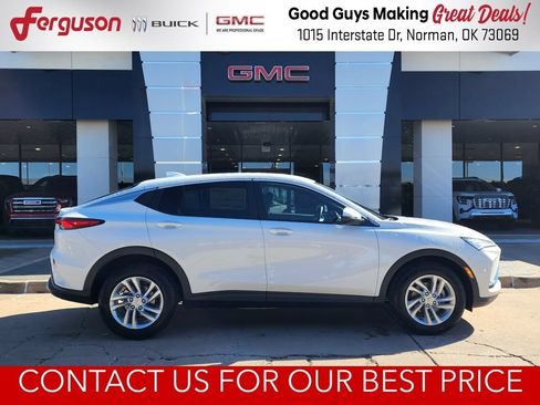 New 2026 Buick Envista Preferred w/ Convenience I Package FWD image 3