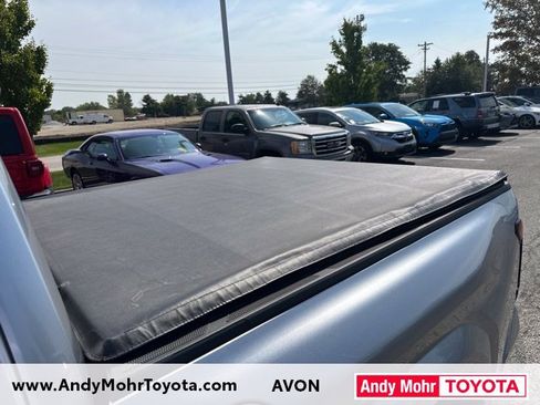 Used 2025 Toyota Tacoma SR5 AWD/4WD image 11
