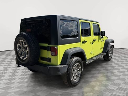 Used 2016 Jeep Wrangler Unlimited Rubicon AWD/4WD image 9