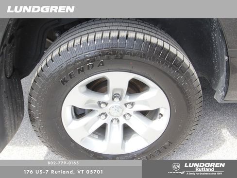 Used 2023 RAM 1500 Laramie AWD/4WD image 13