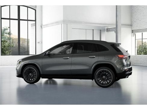 New 2026 Mercedes-Benz GLA 250 4MATIC image 32