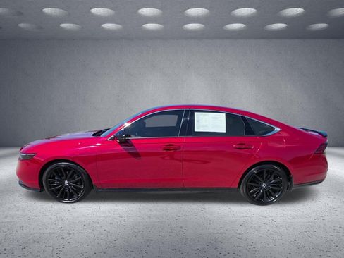 Used 2024 Honda Accord Touring image 4