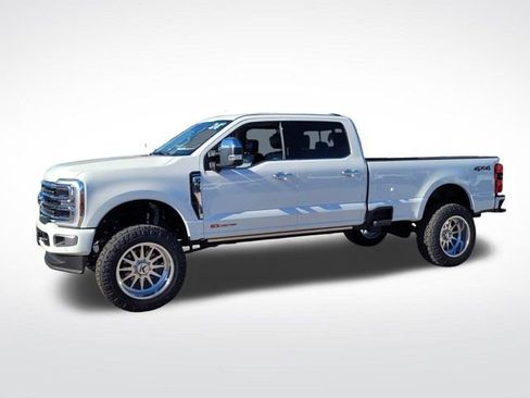 Used 2024 Ford F350 Limited image 5