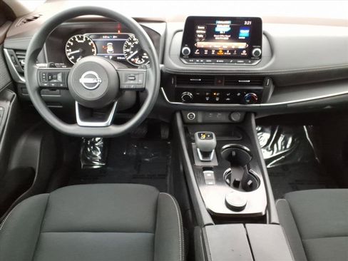 Certified 2023 Nissan Rogue S image 9