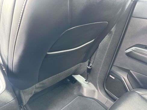 Used 2025 GMC Acadia Elevation w/ Elevation Premium Package image 19