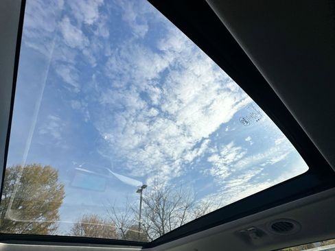 New 2026 Ford Explorer Active w/ Active Comfort Package image 31