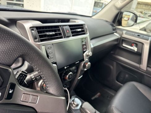 Used 2024 Toyota 4Runner TRD Sport w/ Technology Package image 7
